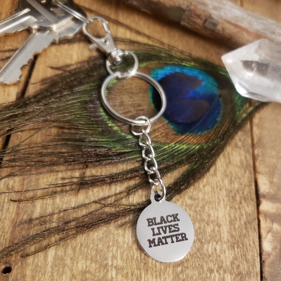 Black Lives Matter Keychain ☆BLM☆ Pursecharm ~Equality~Equal Rights~Peace~Love - Picture 1 of 11